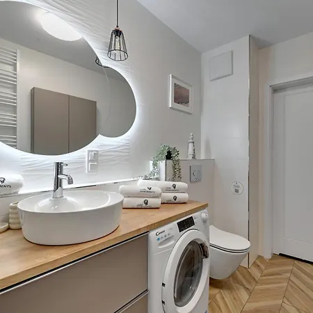 Baltic Sea Letnica Apartments With Parking By Lion Apartments Gdańsk Zewnętrze zdjęcie